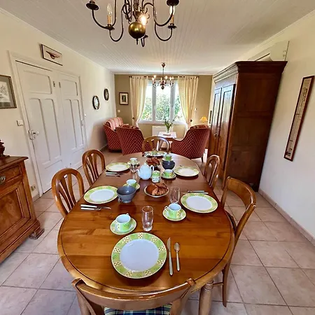 Lovely Family House Near The Sea For 8 Плестен-ле-Грев